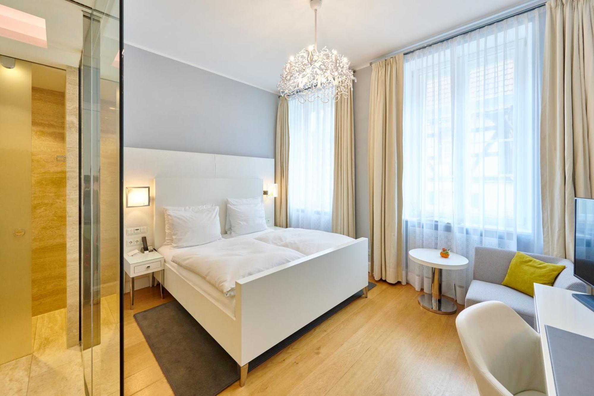 Hotel Ketschauer Hof 다이데스하임 외부 사진